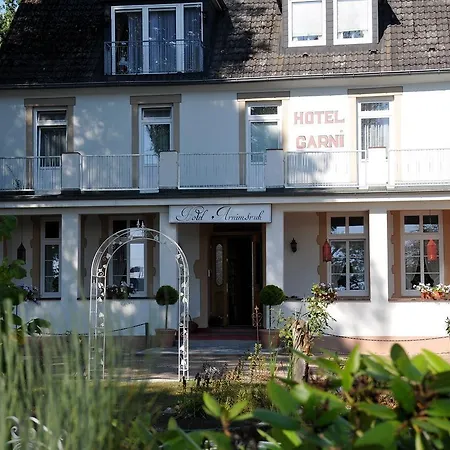 Arnimsruh Garni Πανσιόν 3*